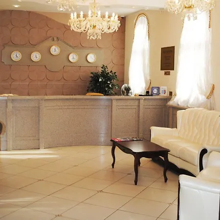 Hotel Gubernsky 4*